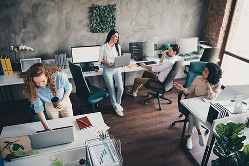 When Should a Company Outsource? 5 Signs It’s Time for a Change